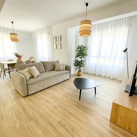 Apartamentos Zaragoza Gran Via 3000 المظهر الخارجي الصورة