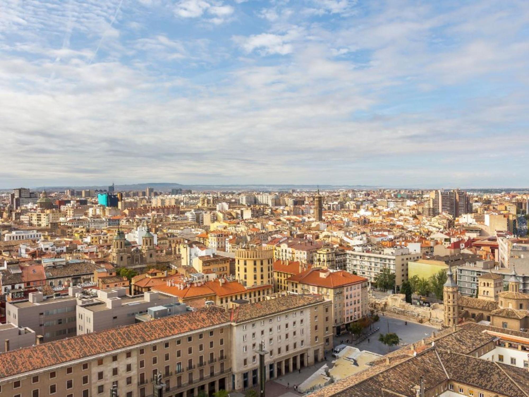 Apartamentos Zaragoza Gran Via 3000 المظهر الخارجي الصورة